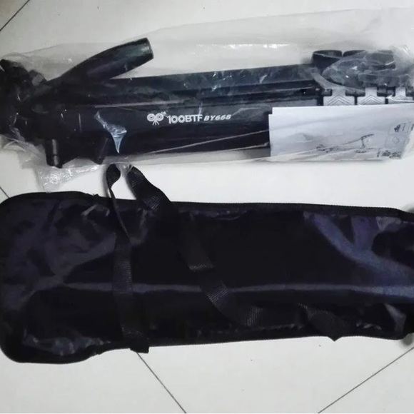 Universal Foldable and Portable Digital Camera Tripod 100BTF 65" 1635mm BY-868 - Picture 2 of 6